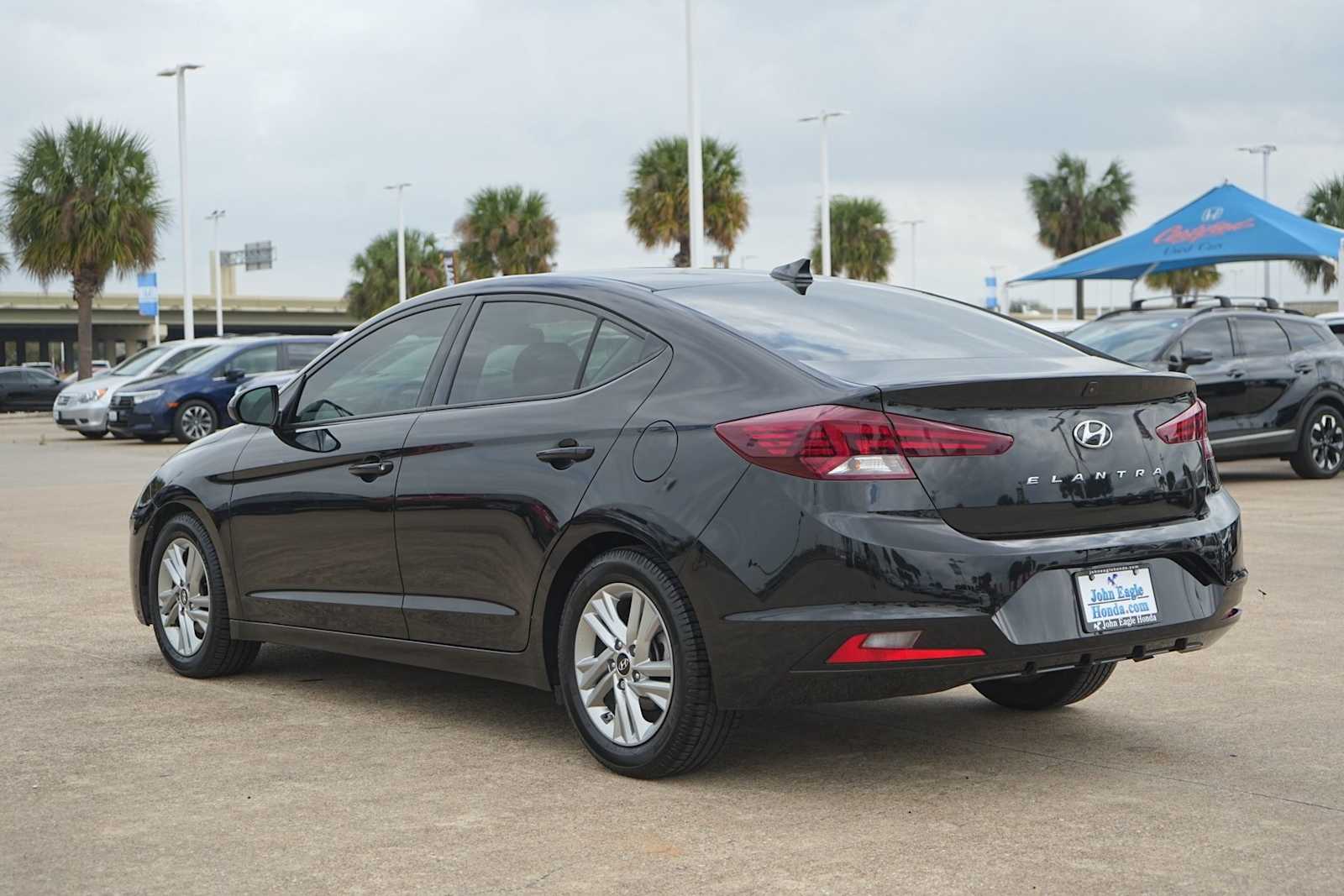 Thumbnail: 2020 Hyundai Elantra - 4
