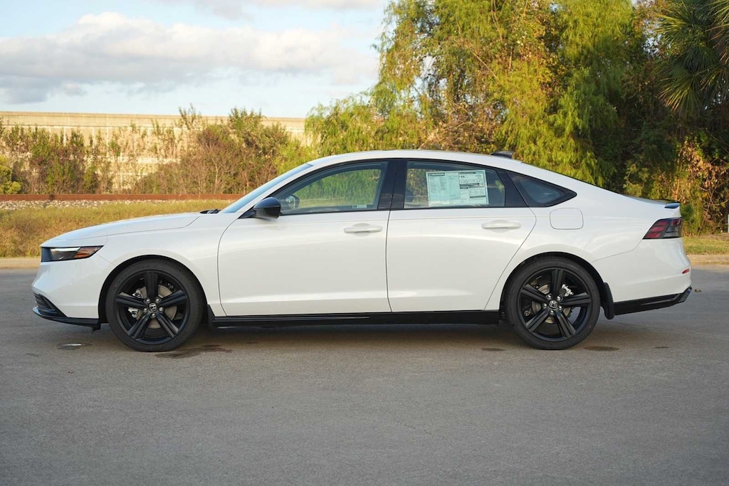 New 2025 Honda Accord Hybrid Sport-L Sedan