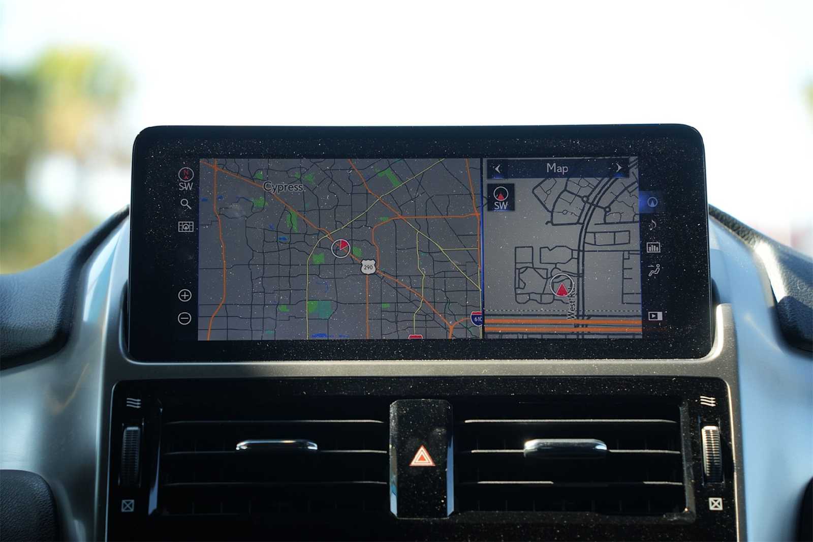 Thumbnail: 2023 Lexus GX - 16