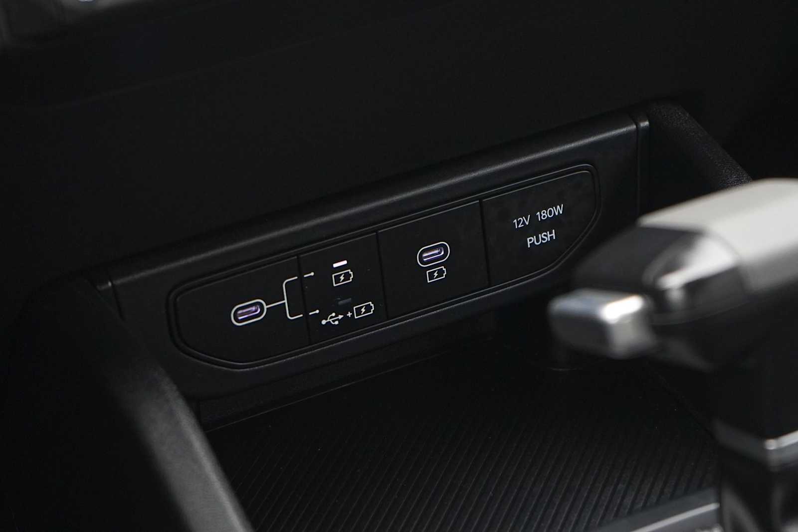 Thumbnail: 2025 Kia K4 - 23