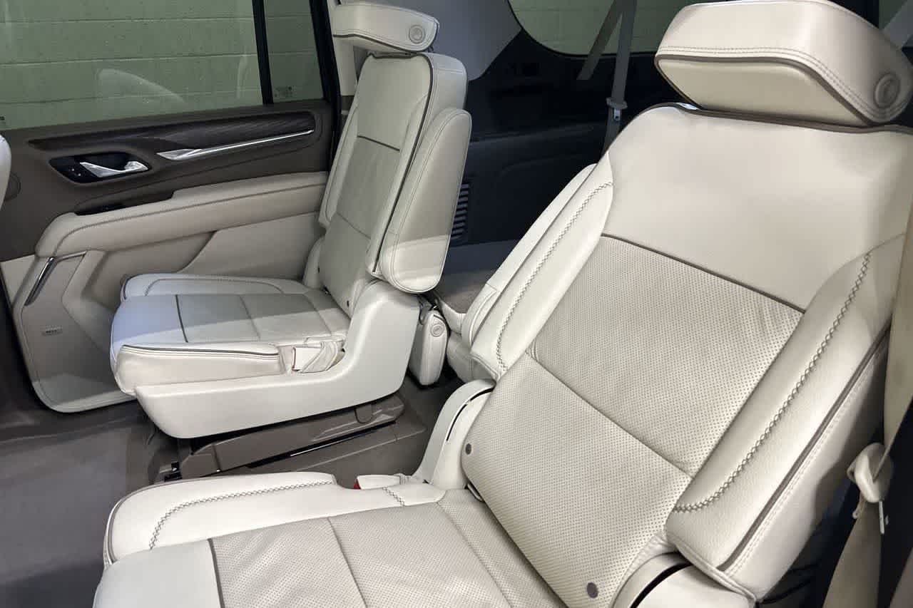 2021 GMC Yukon XL Denali - Photo 13