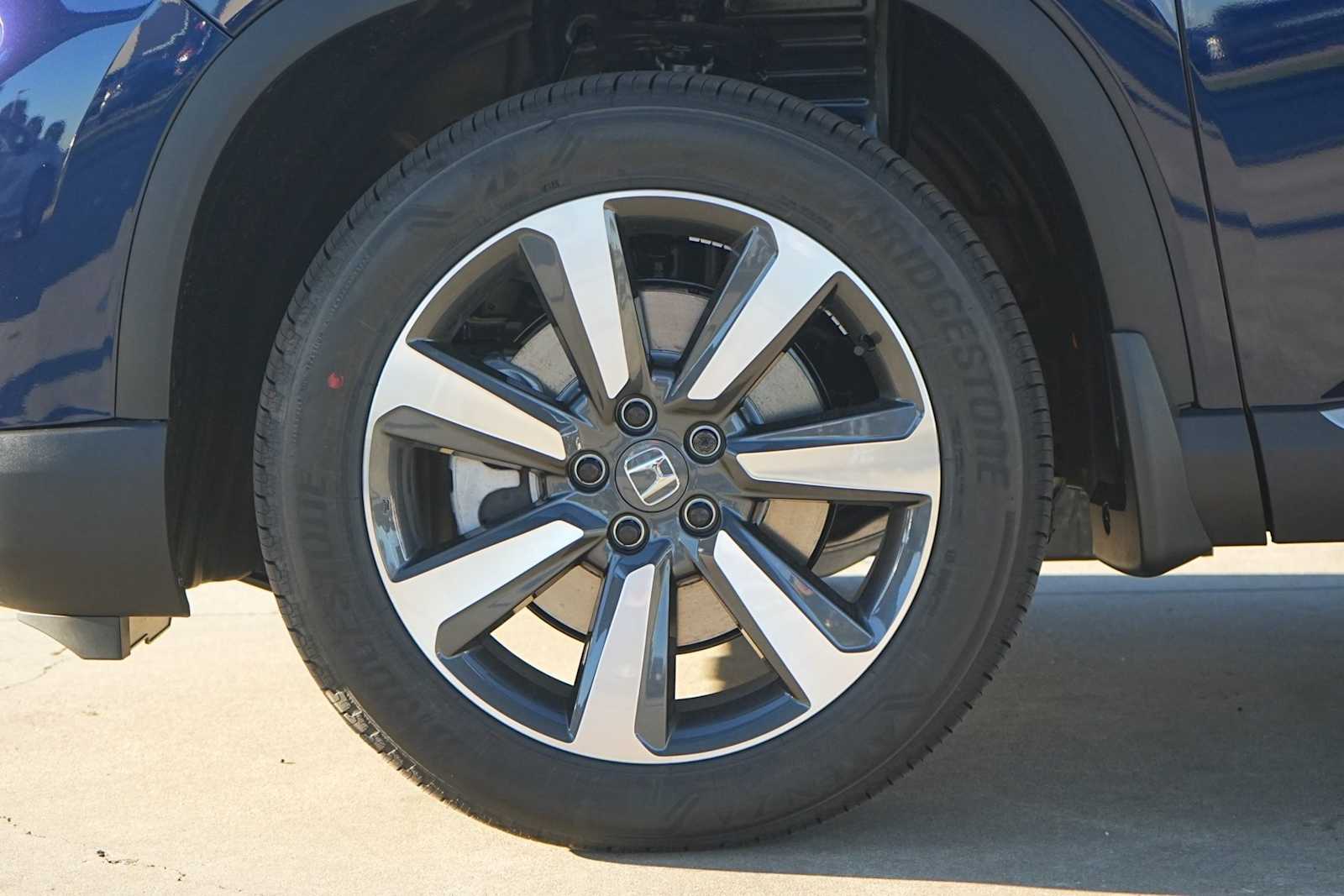 Thumbnail: 2025 Honda Pilot - 7