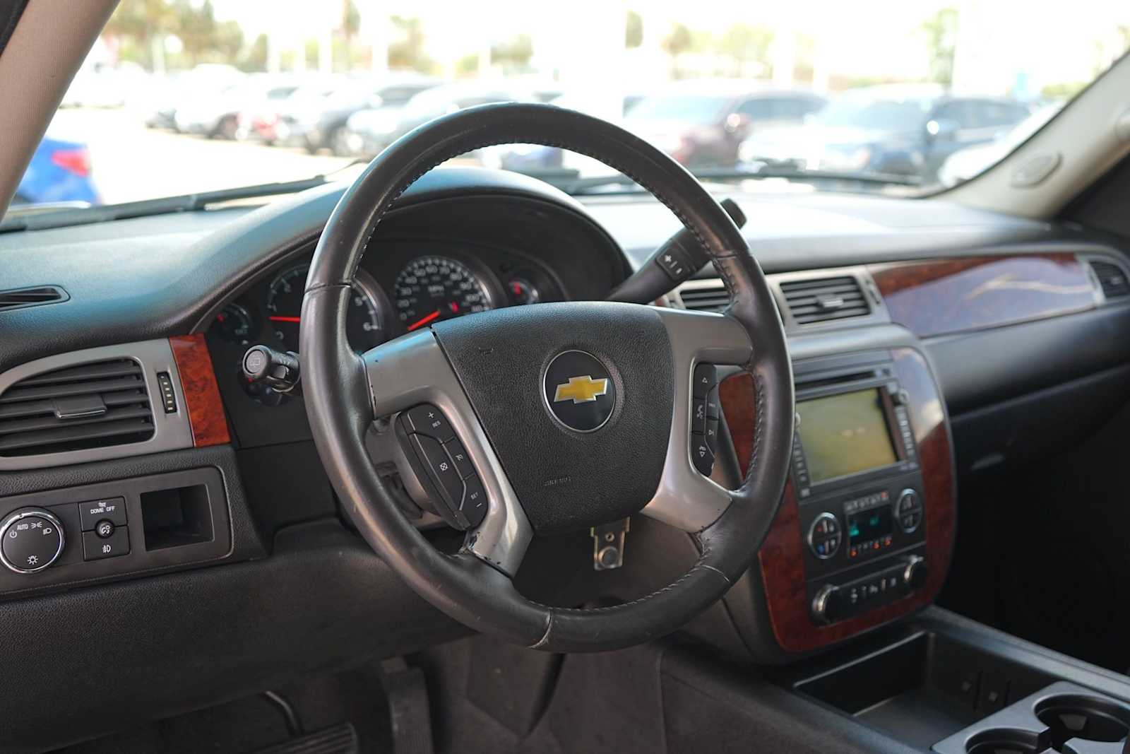 Thumbnail: 2011 Chevrolet Tahoe - 2