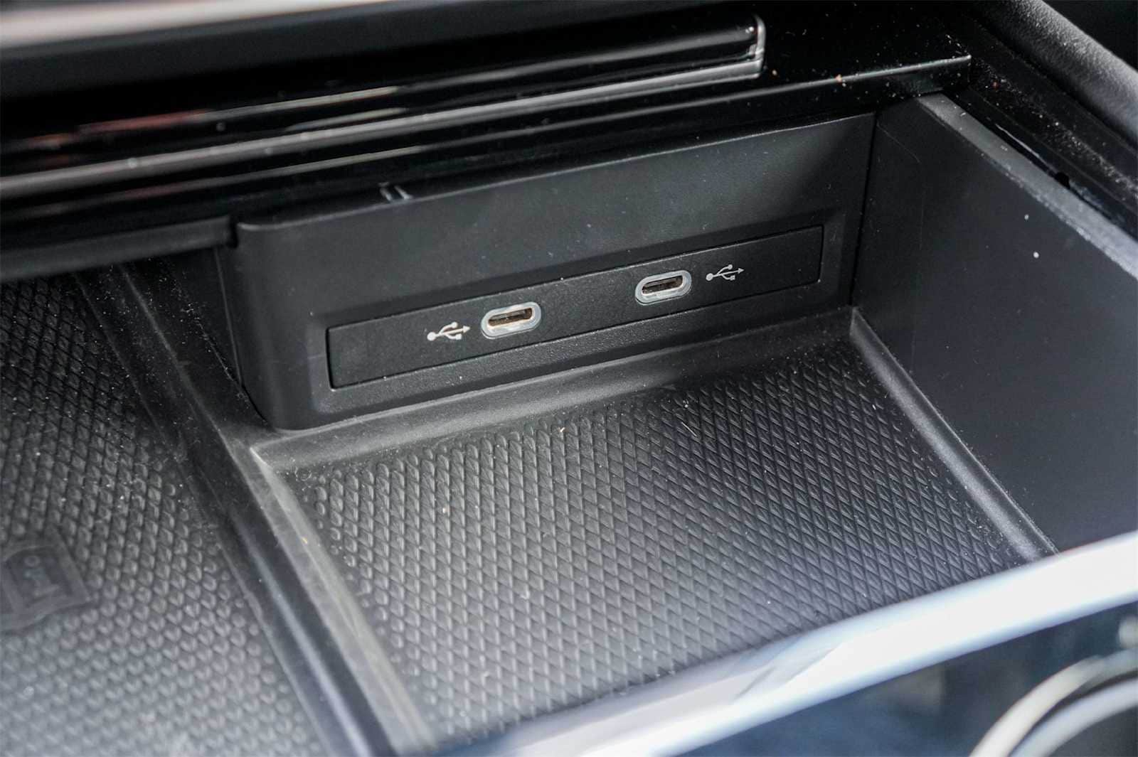 Thumbnail: 2024 Volkswagen Atlas - 23