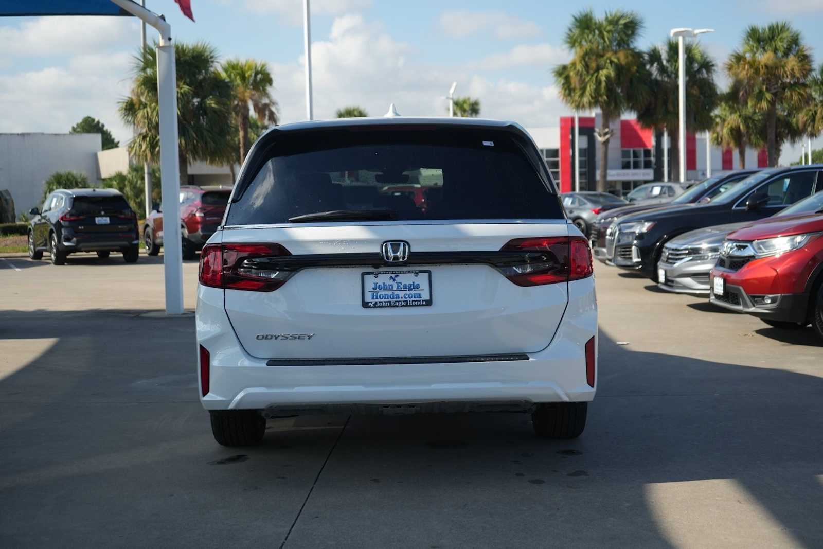 Thumbnail: 2026 Honda Odyssey - 5