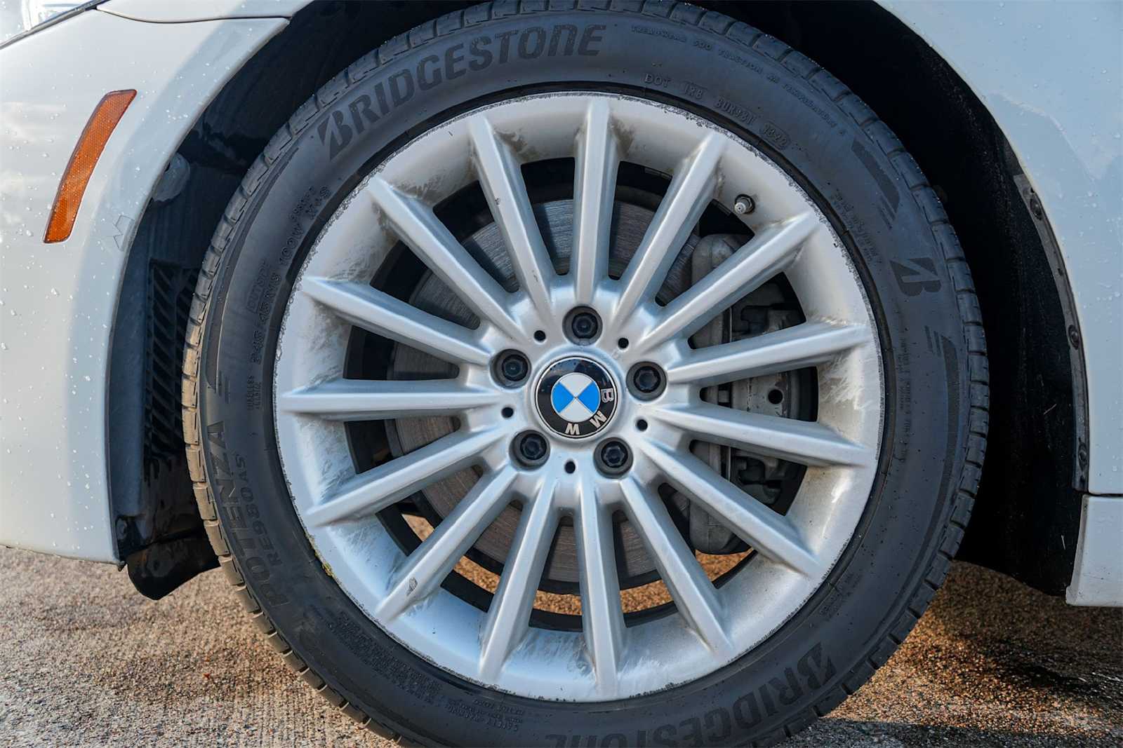 Thumbnail: 2013 BMW 5 Series - 9