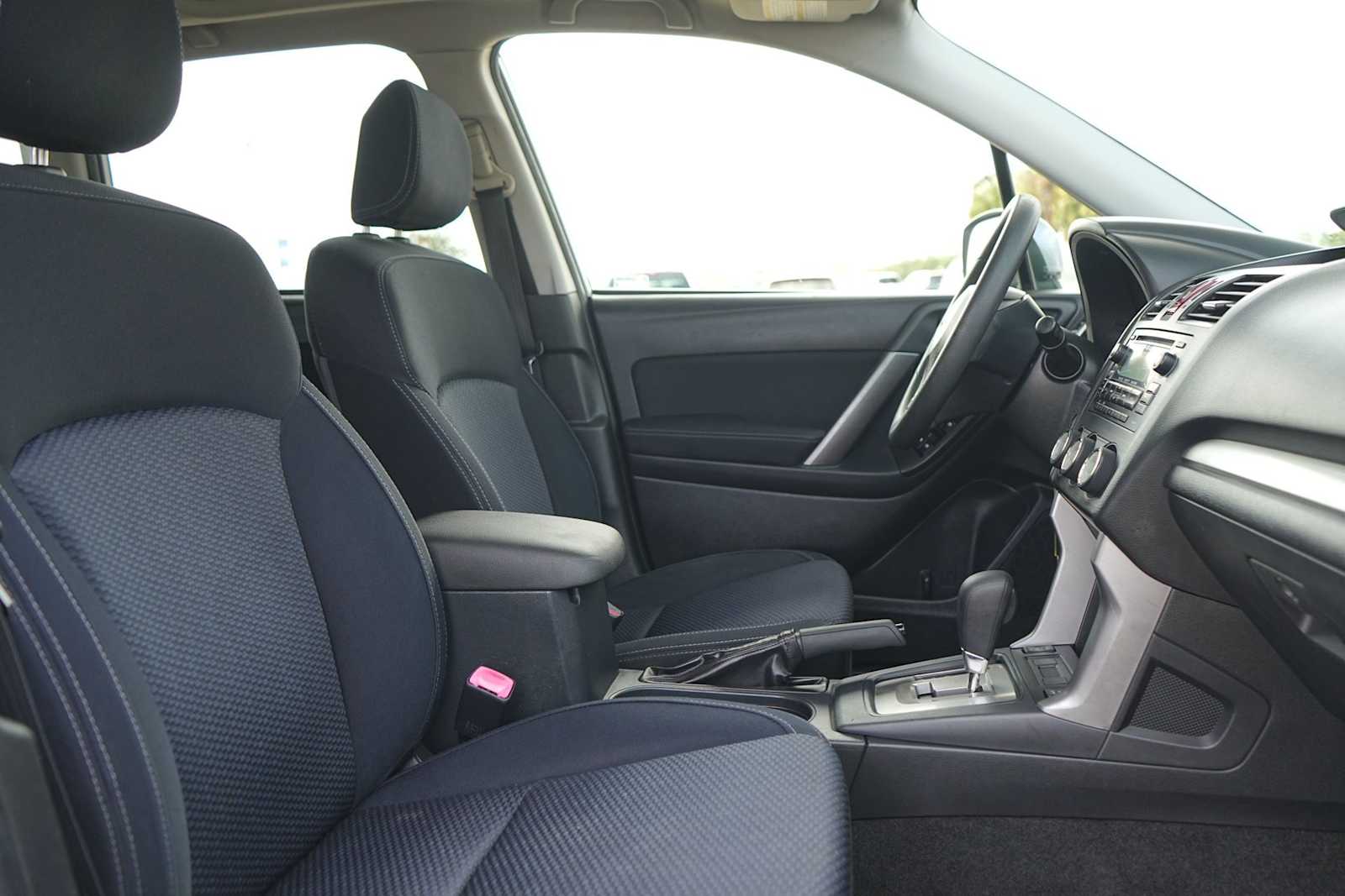 Thumbnail: 2015 Subaru Forester - 15