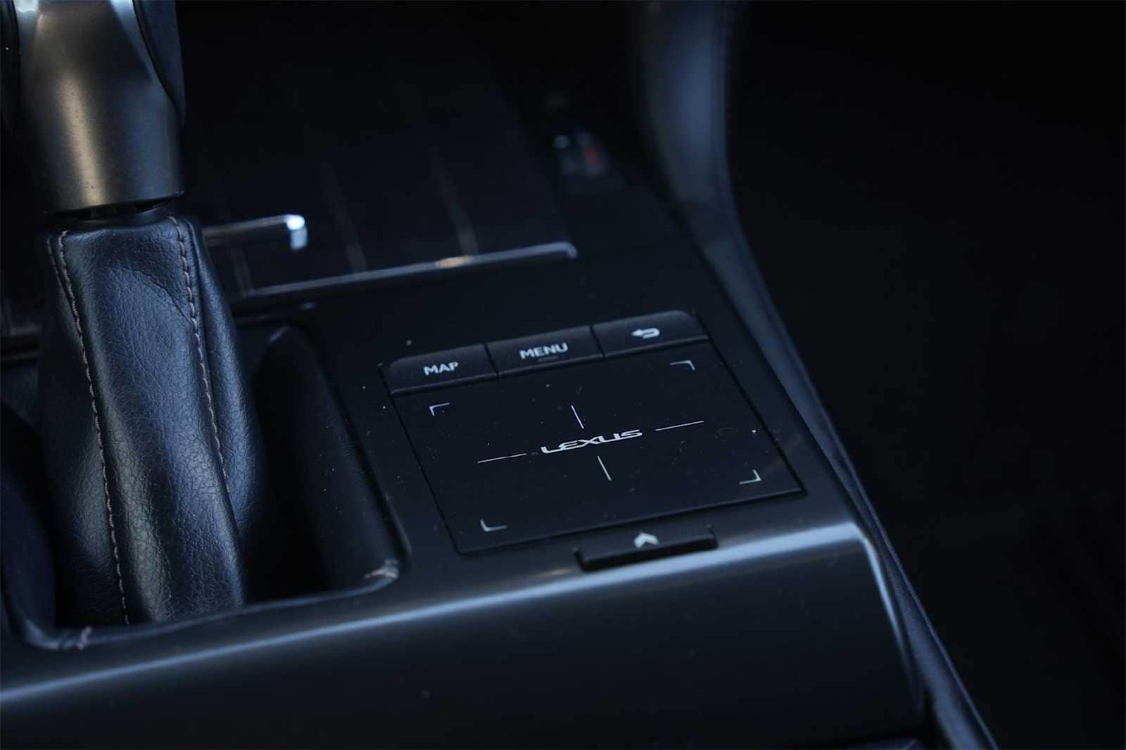 Thumbnail: 2023 Lexus GX - 17