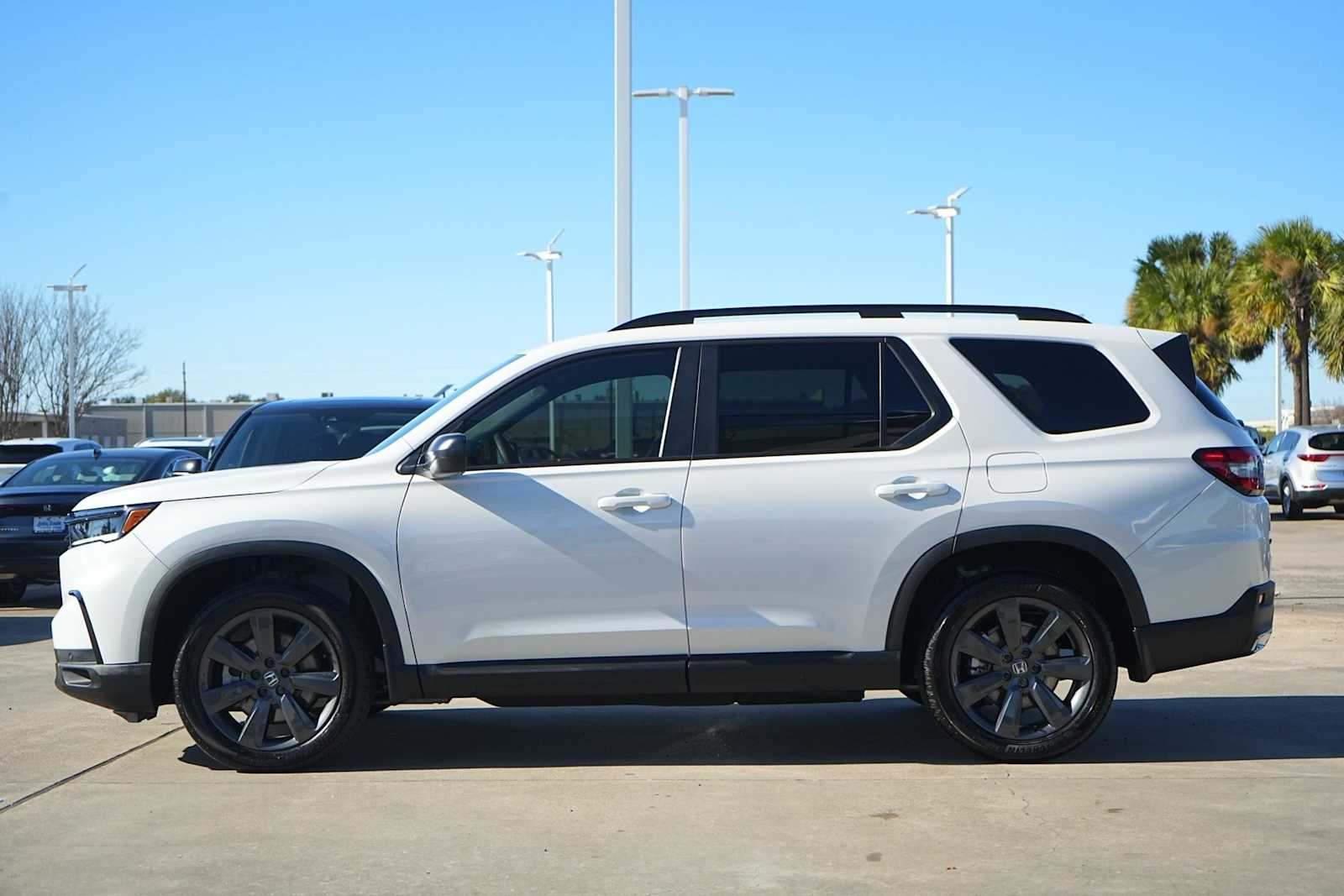 Thumbnail: 2025 Honda Pilot - 3