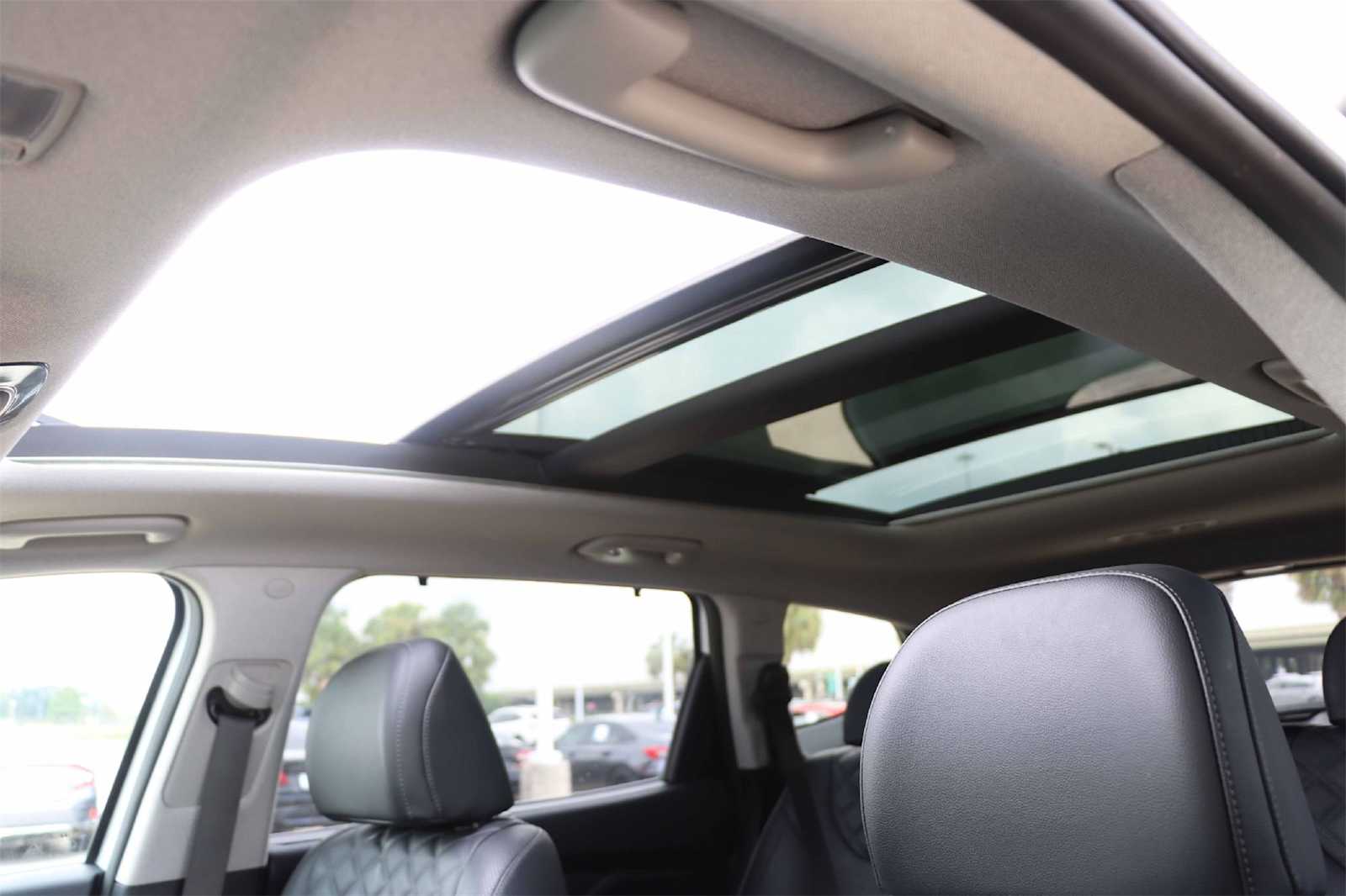 Thumbnail: 2023 Hyundai Santa Fe - 23