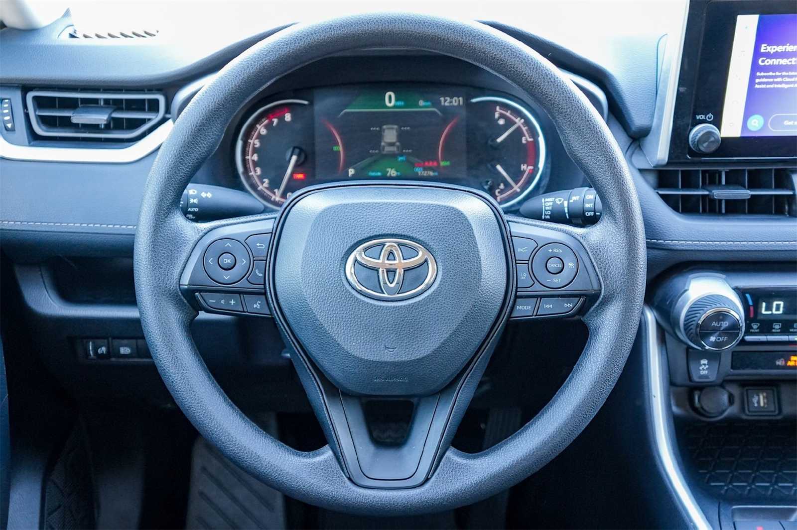 Thumbnail: 2025 Toyota RAV4 - 15