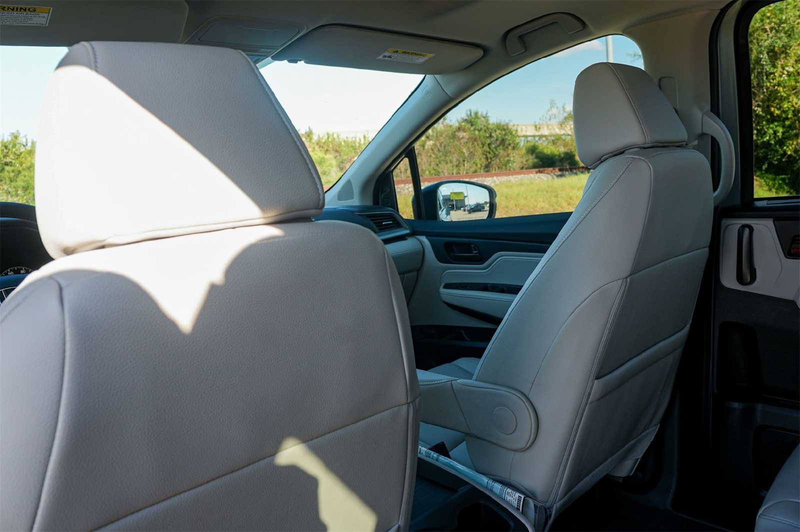 Thumbnail: 2026 Honda Odyssey - 12