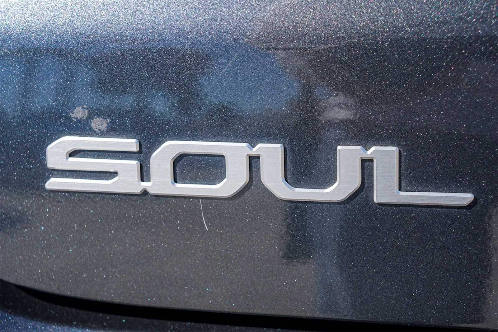 Thumbnail: 2023 Kia Soul - 7