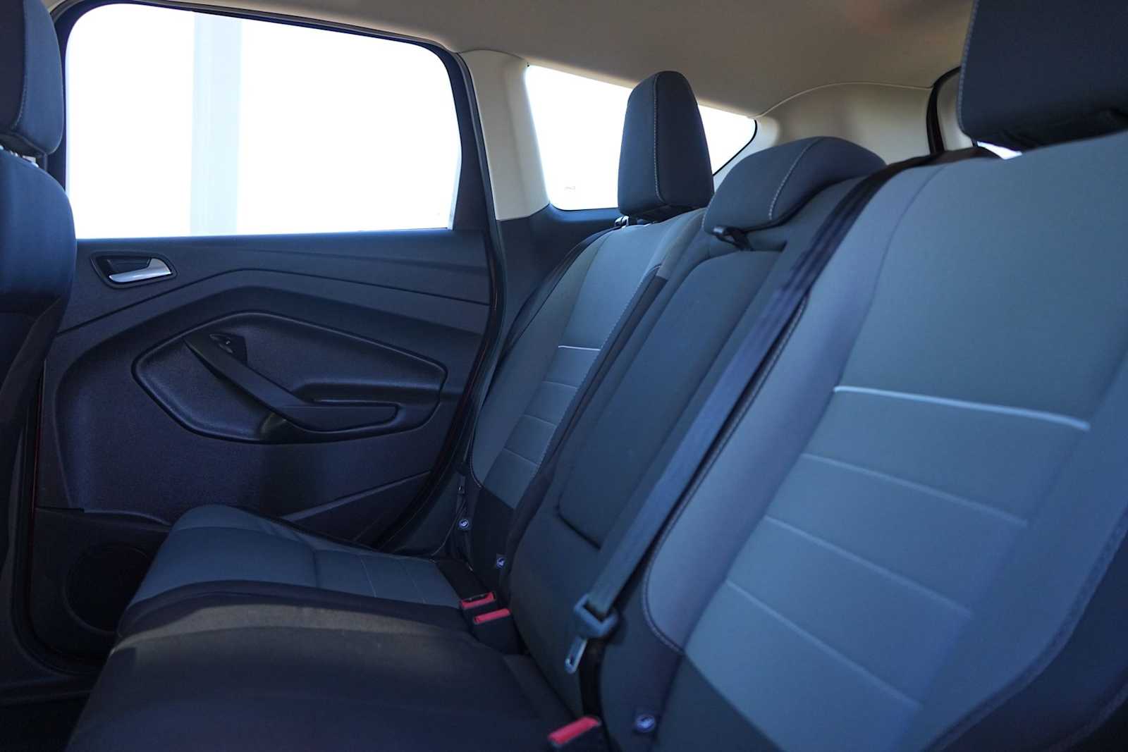 Thumbnail: 2015 Ford Escape - 14