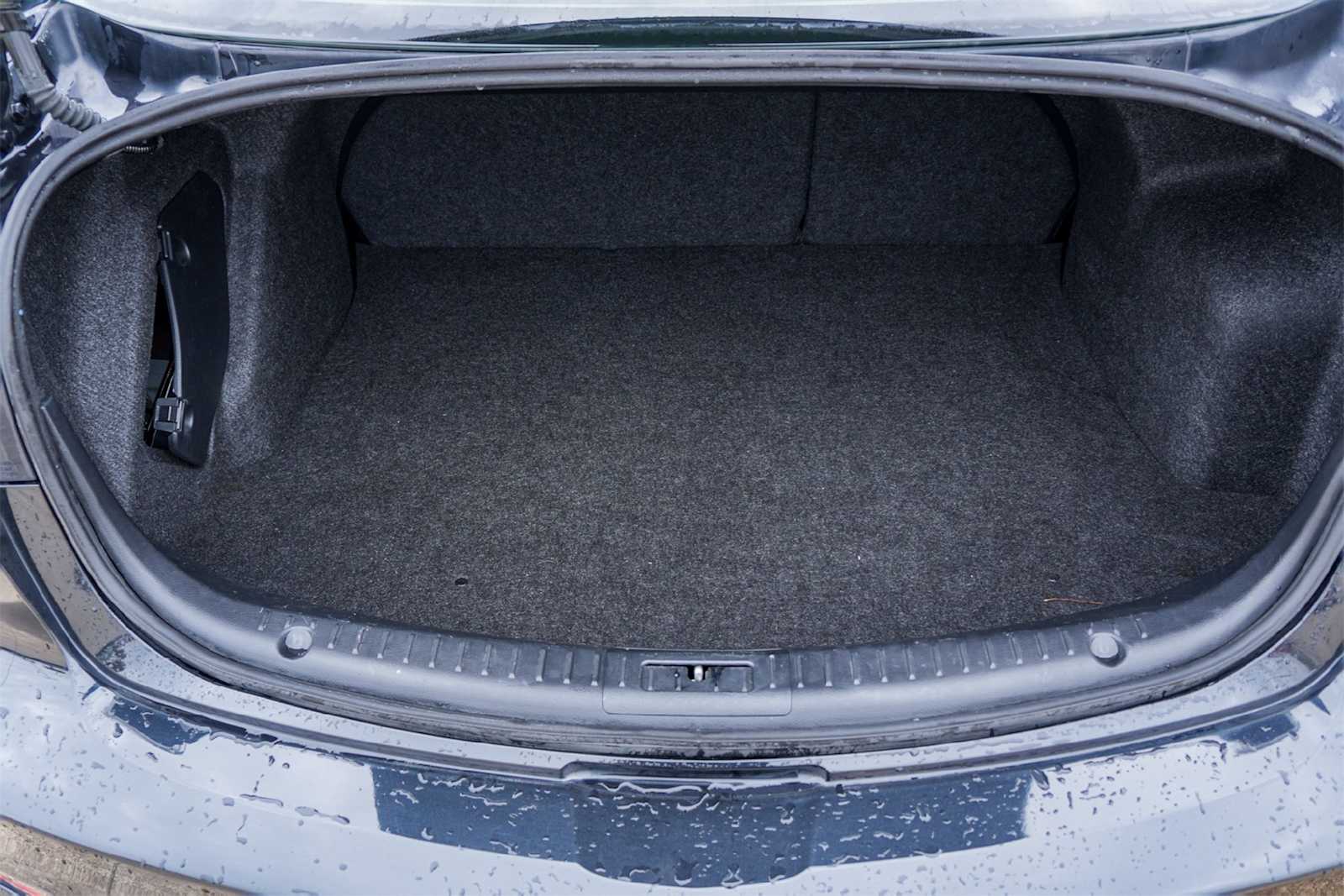 Thumbnail: 2012 Mazda Mazda3 - 19