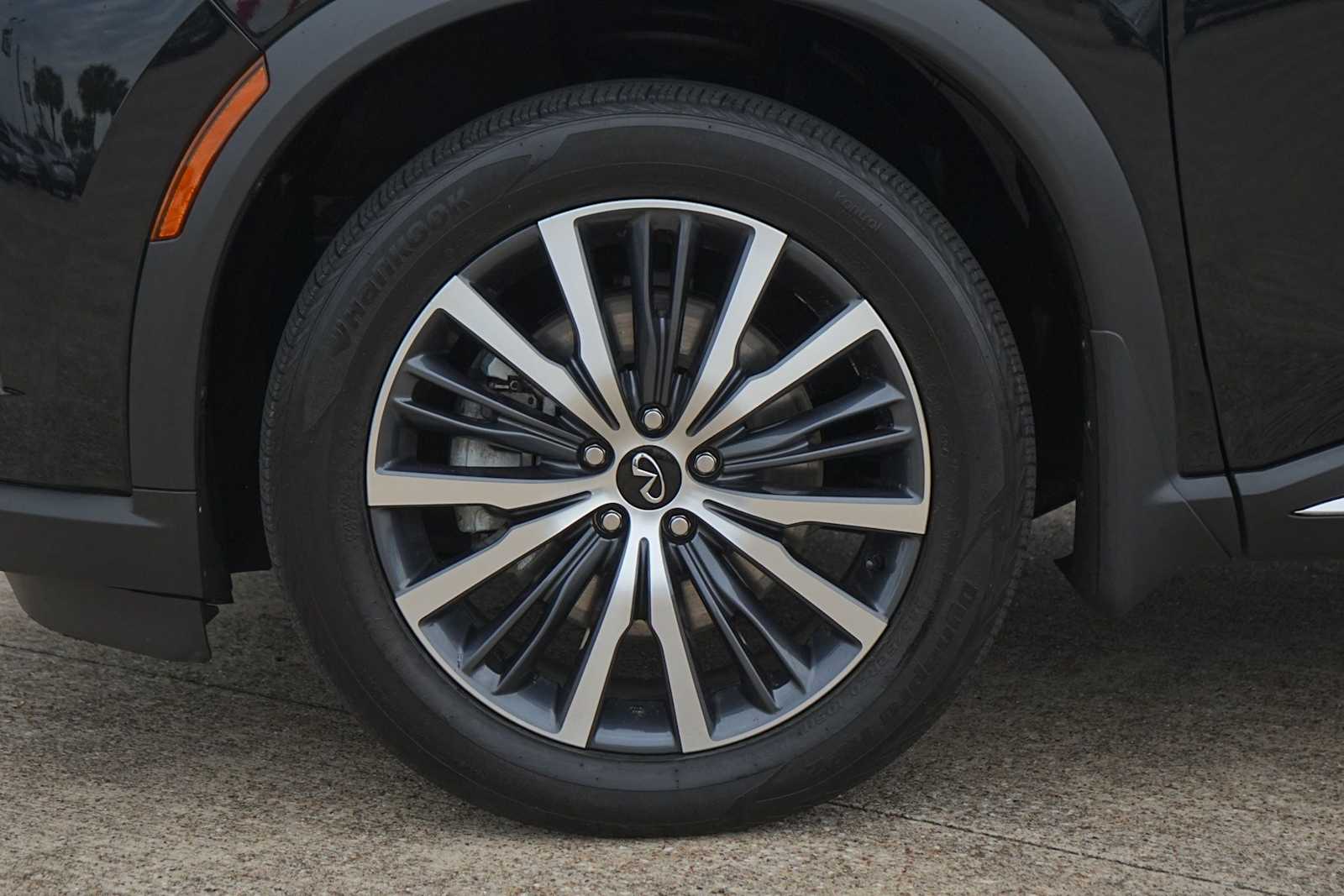 Thumbnail: 2025 INFINITI QX60 - 7