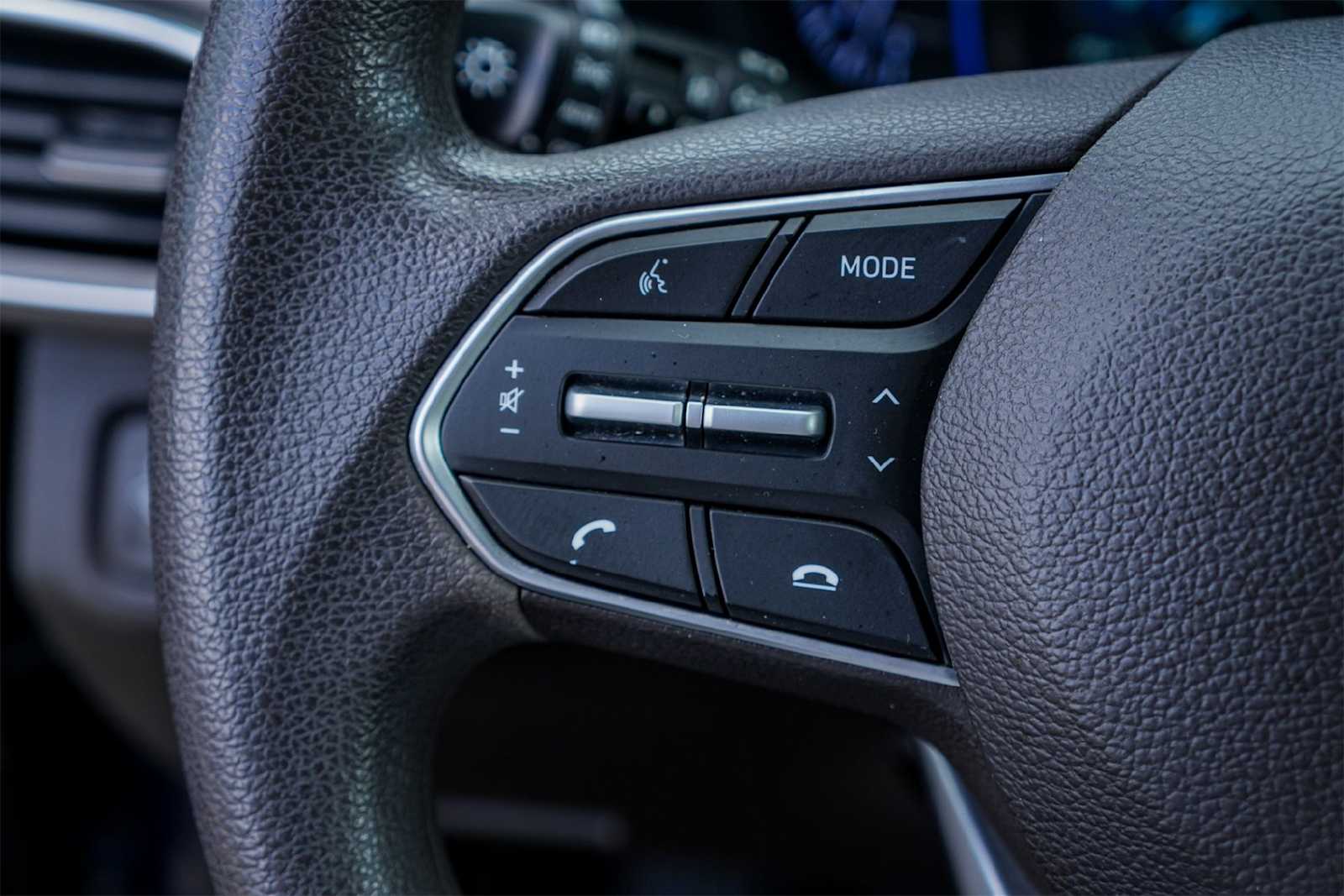 Thumbnail: 2020 Hyundai Santa Fe - 25