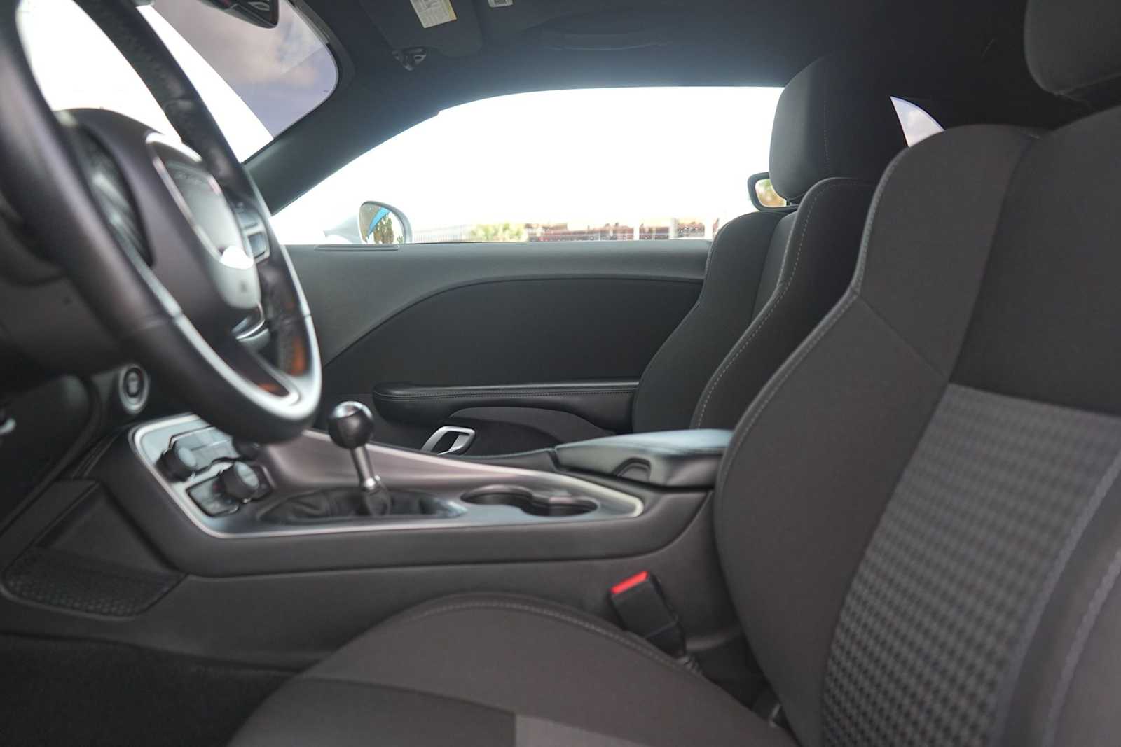 Thumbnail: 2022 Dodge Challenger - 11