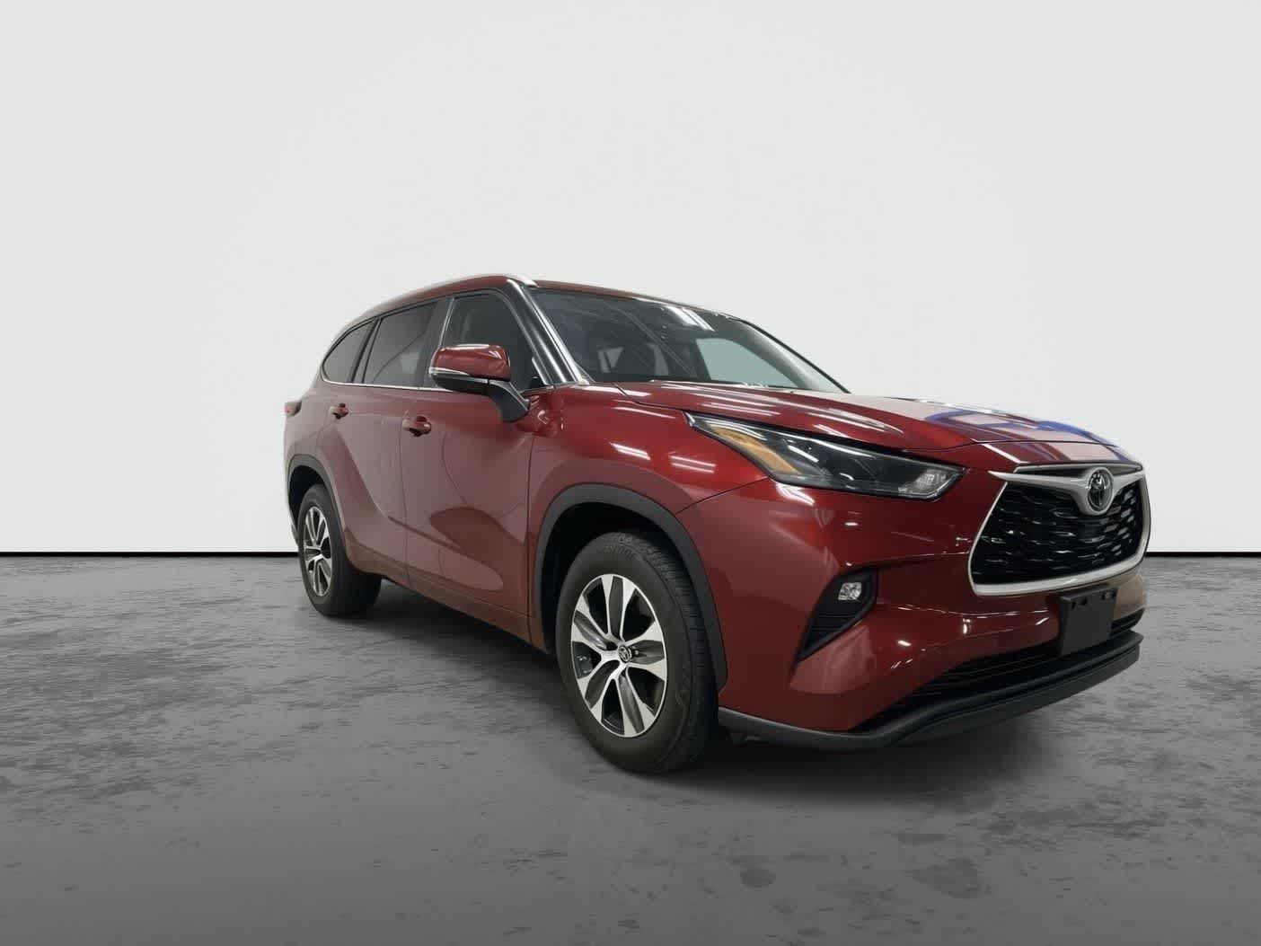 Thumbnail: 2023 Toyota Highlander - 5