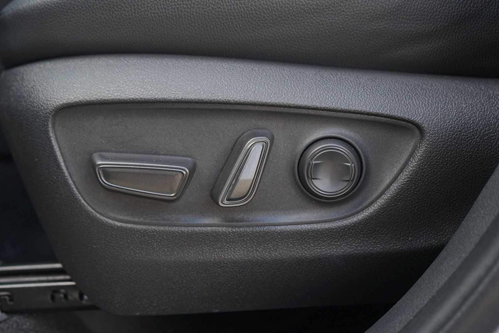 Thumbnail: 2024 Toyota Grand Highlander - 12