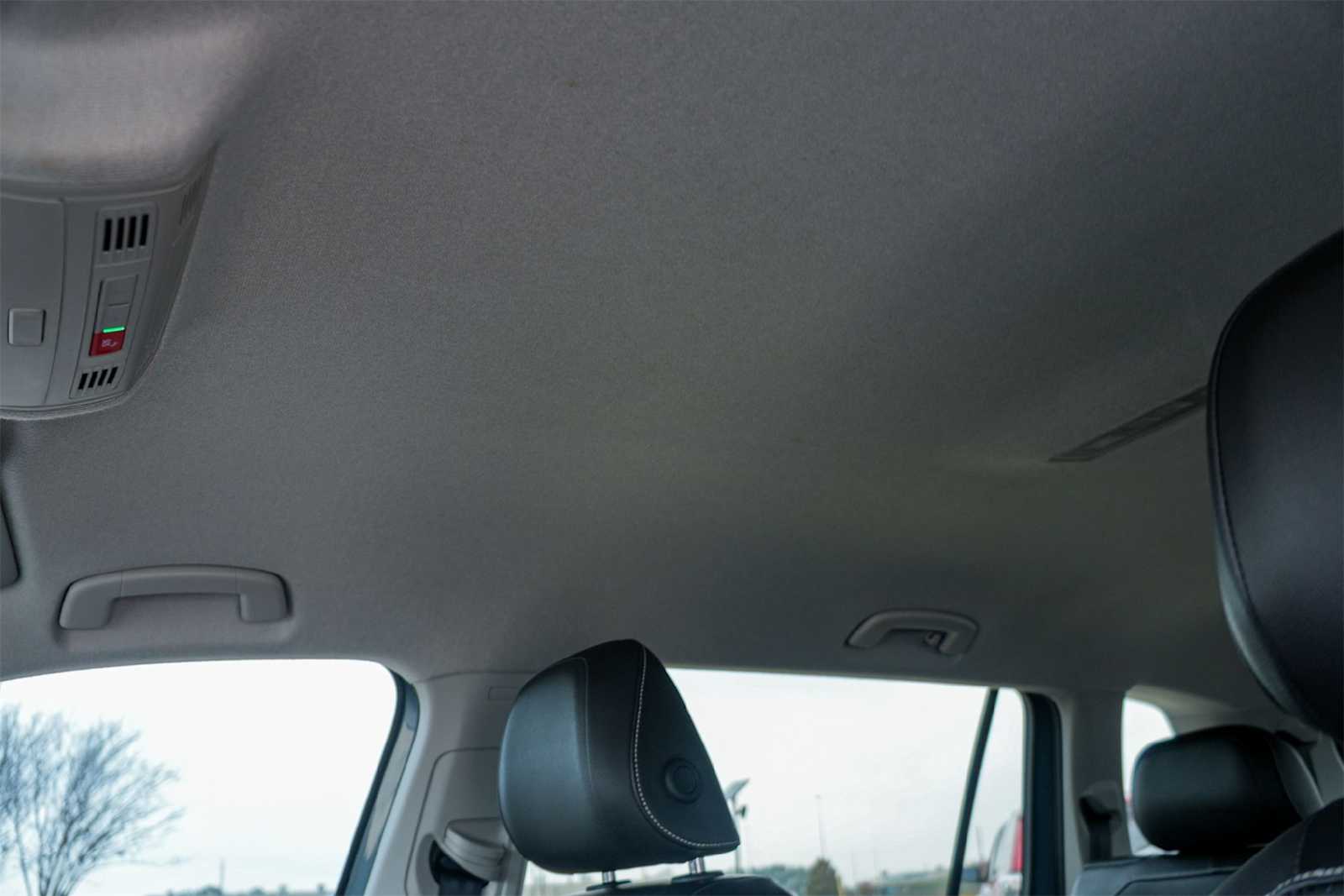 Thumbnail: 2024 Volkswagen Tiguan - 22