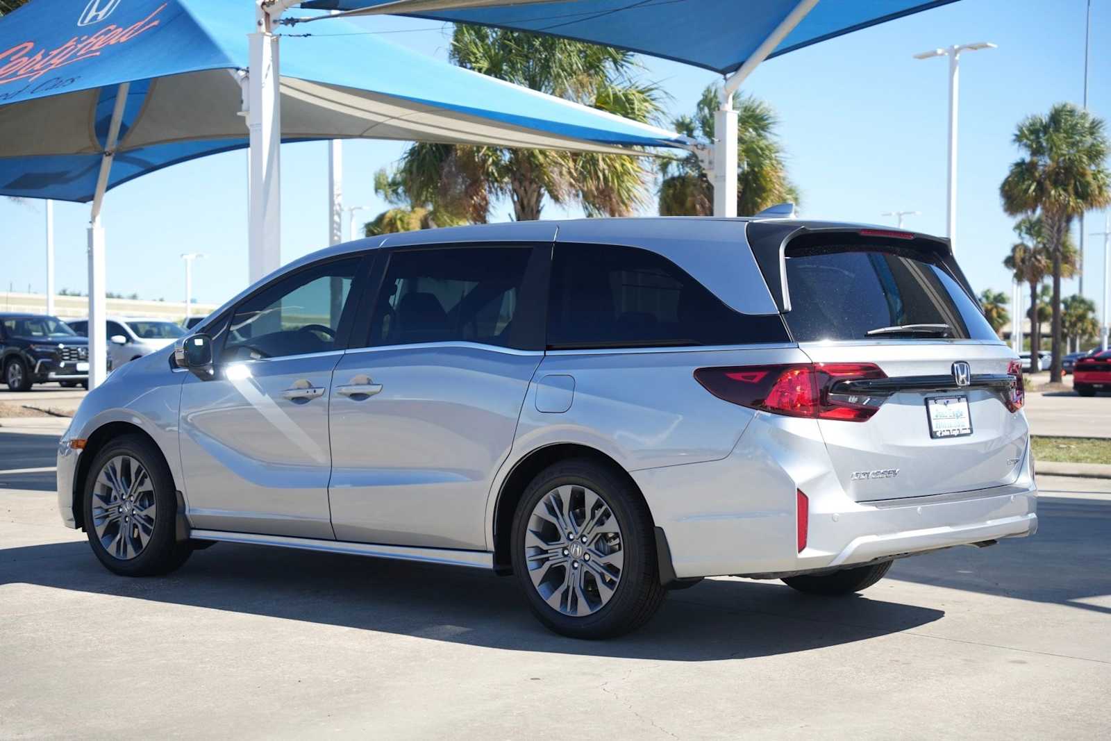 Thumbnail: 2026 Honda Odyssey - 4