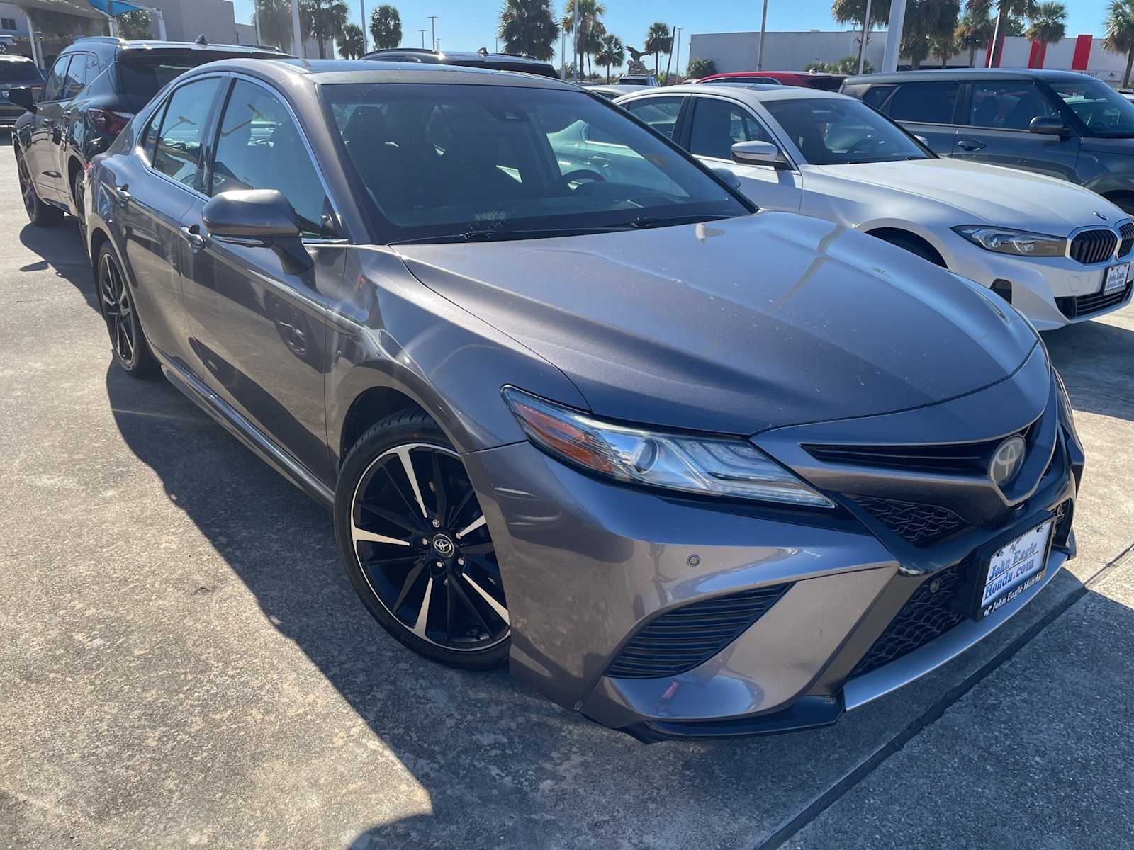 2018 Toyota Camry XSE V6 photo 4
