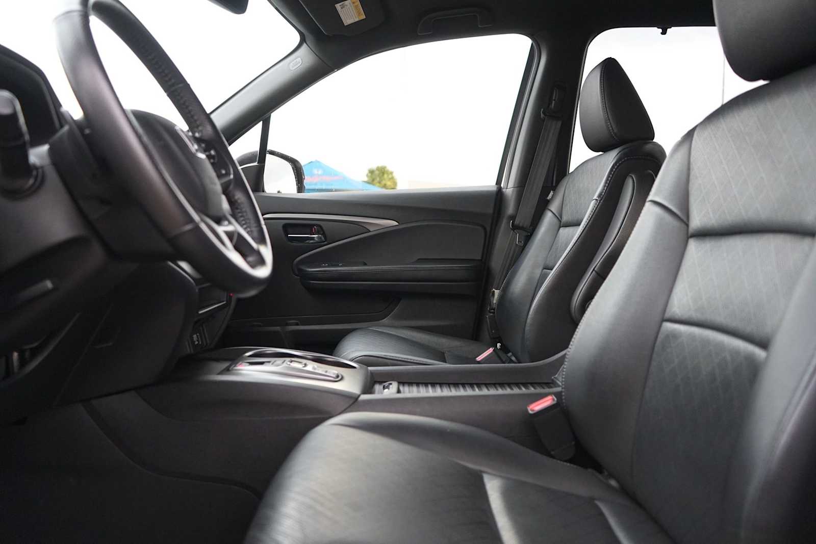 Thumbnail: 2019 Honda Passport - 11