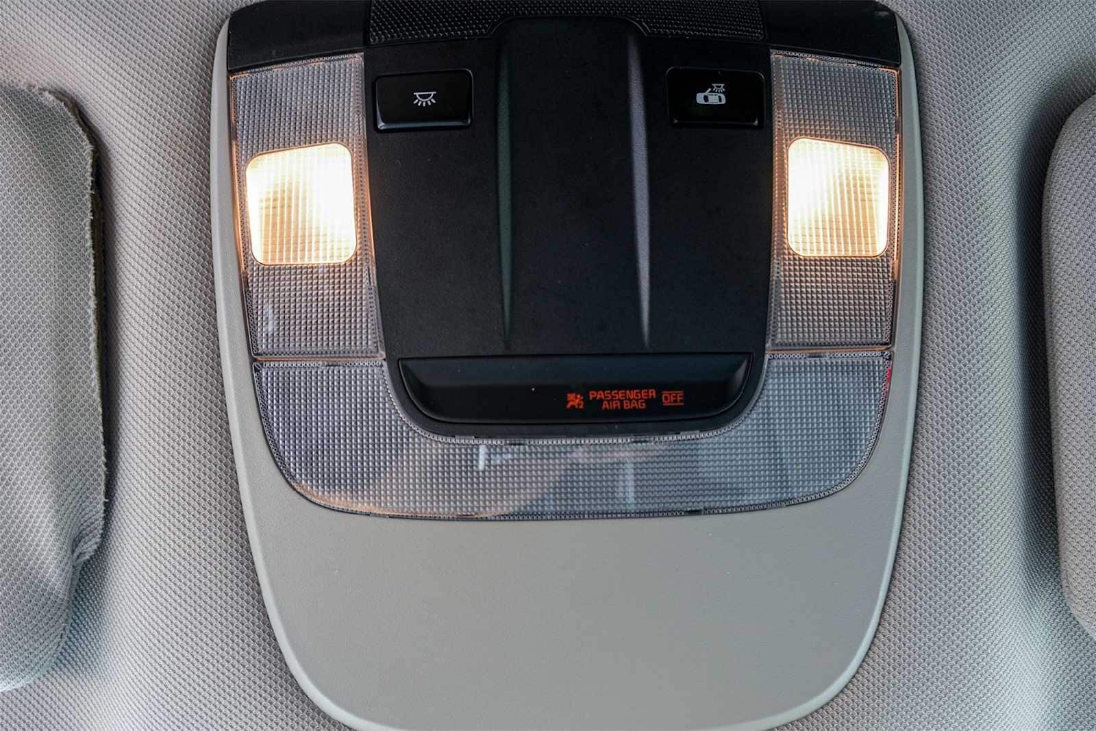 Thumbnail: 2023 Kia Sorento - 27