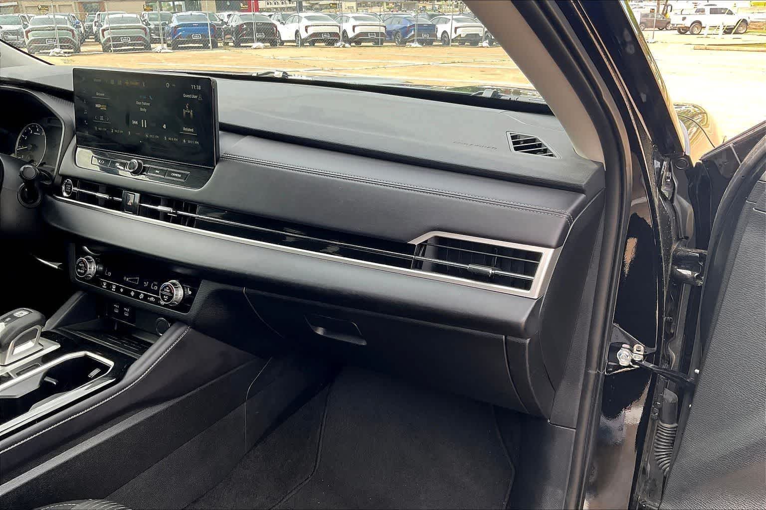 2025 Mitsubishi Outlander ES - Photo 23