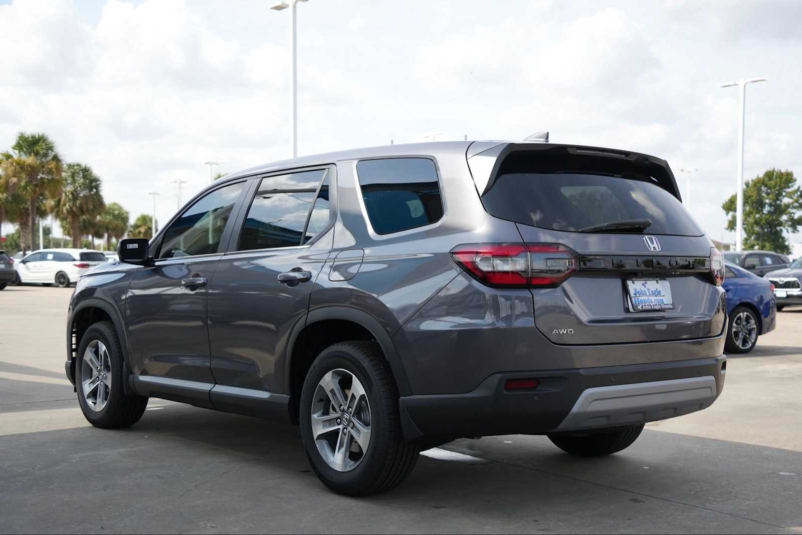 Thumbnail: 2025 Honda Pilot - 4