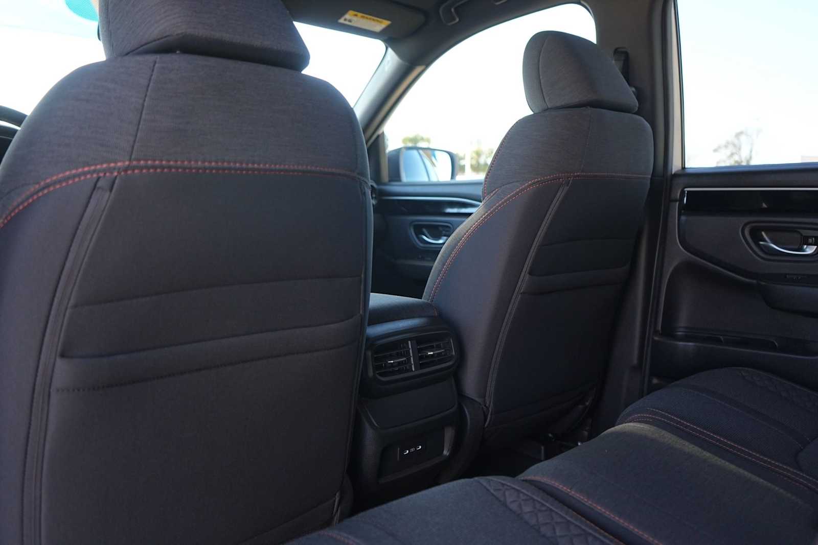 Thumbnail: 2025 Honda Pilot - 13