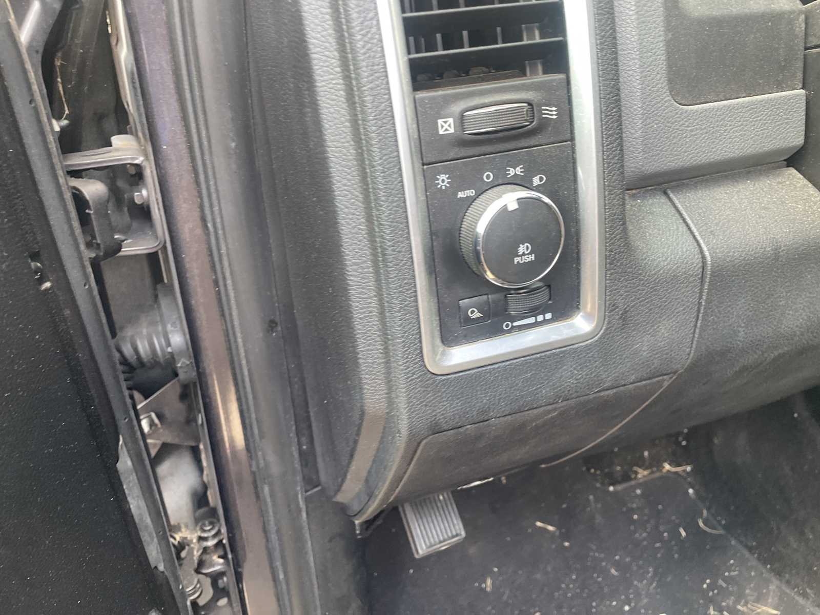 Thumbnail: 2014 RAM 1500 - 5