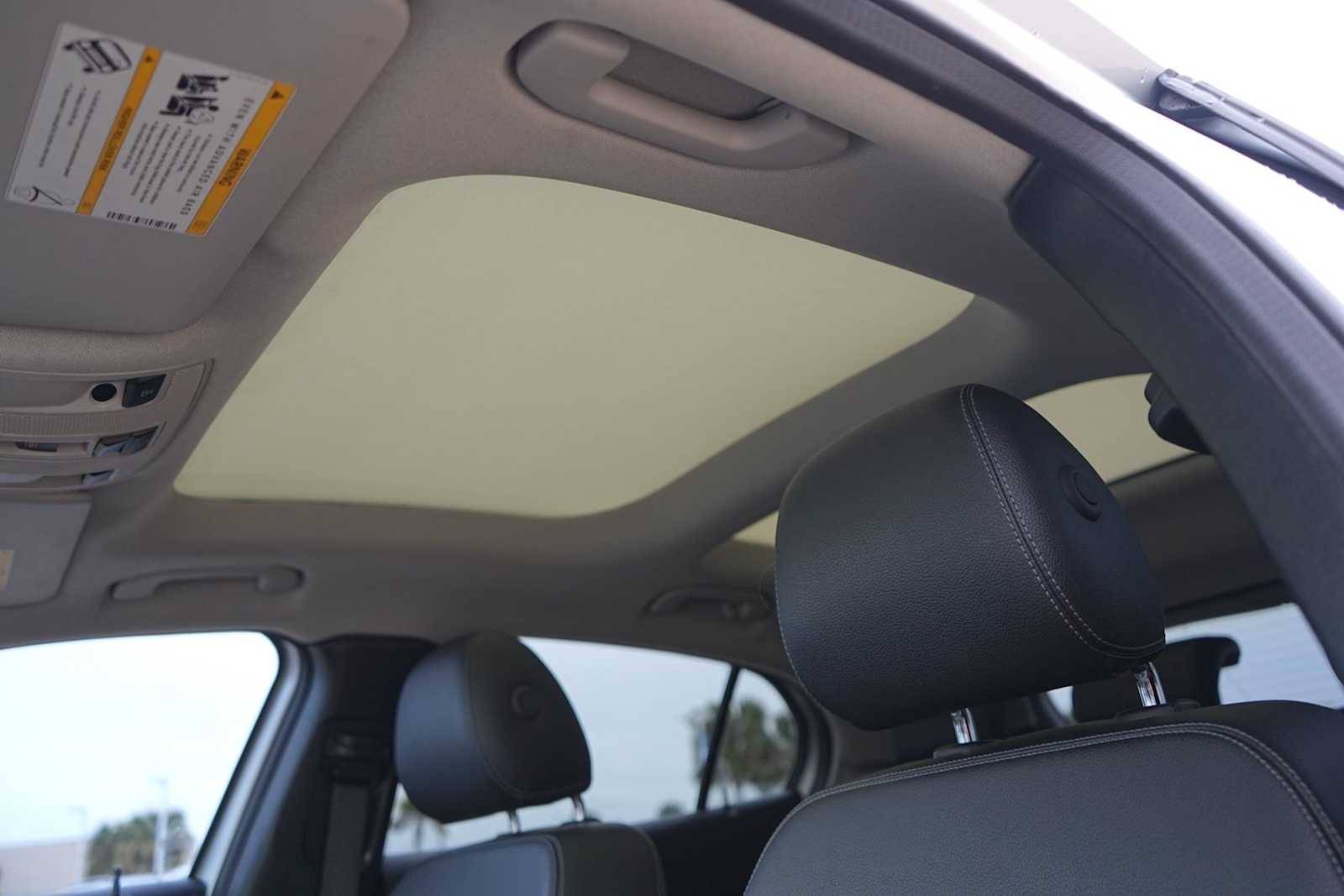 Thumbnail: 2020 Mercedes-Benz GLA - 25