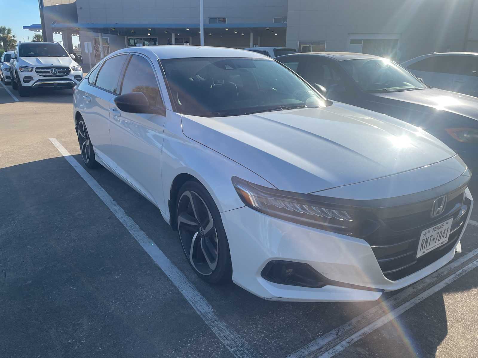 Thumbnail: 2022 Honda Accord - 4