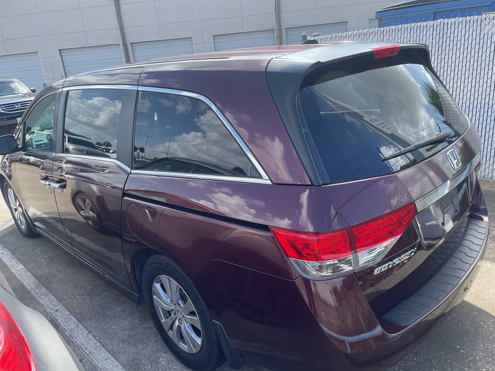 Thumbnail: 2015 Honda Odyssey - 2