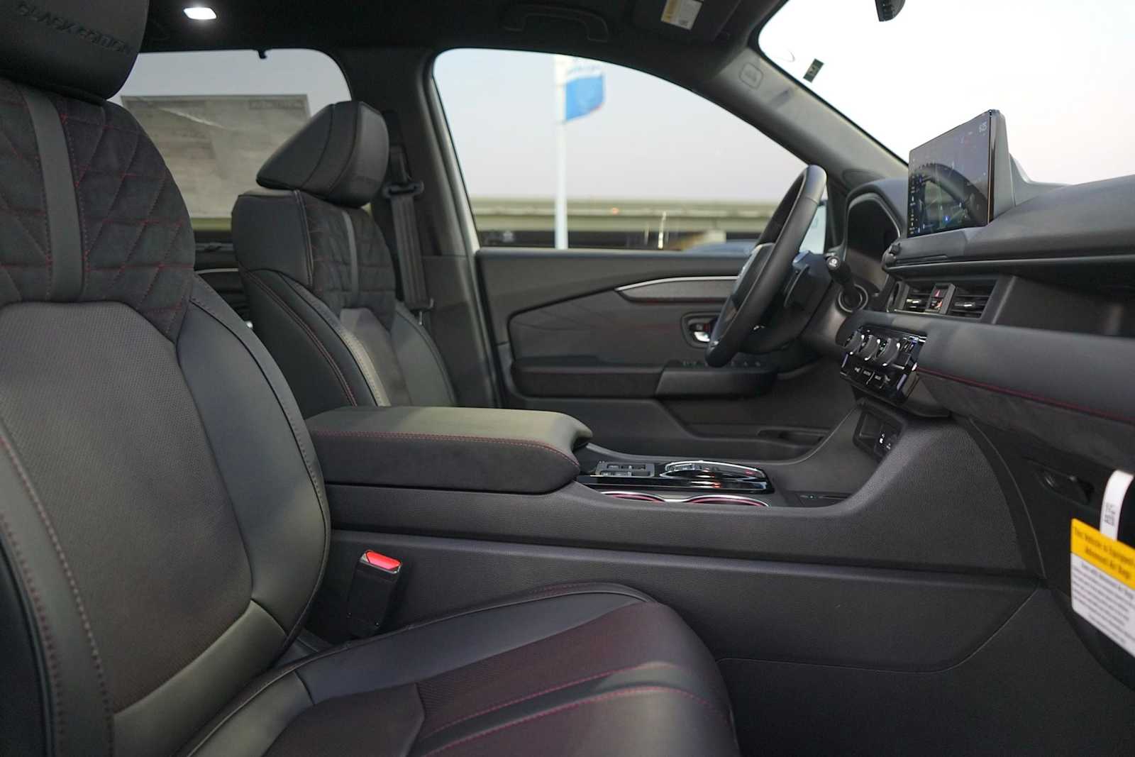 Thumbnail: 2026 Honda Pilot - 14