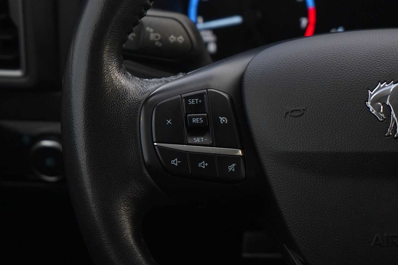 Thumbnail: 2022 Ford Bronco Sport - 17