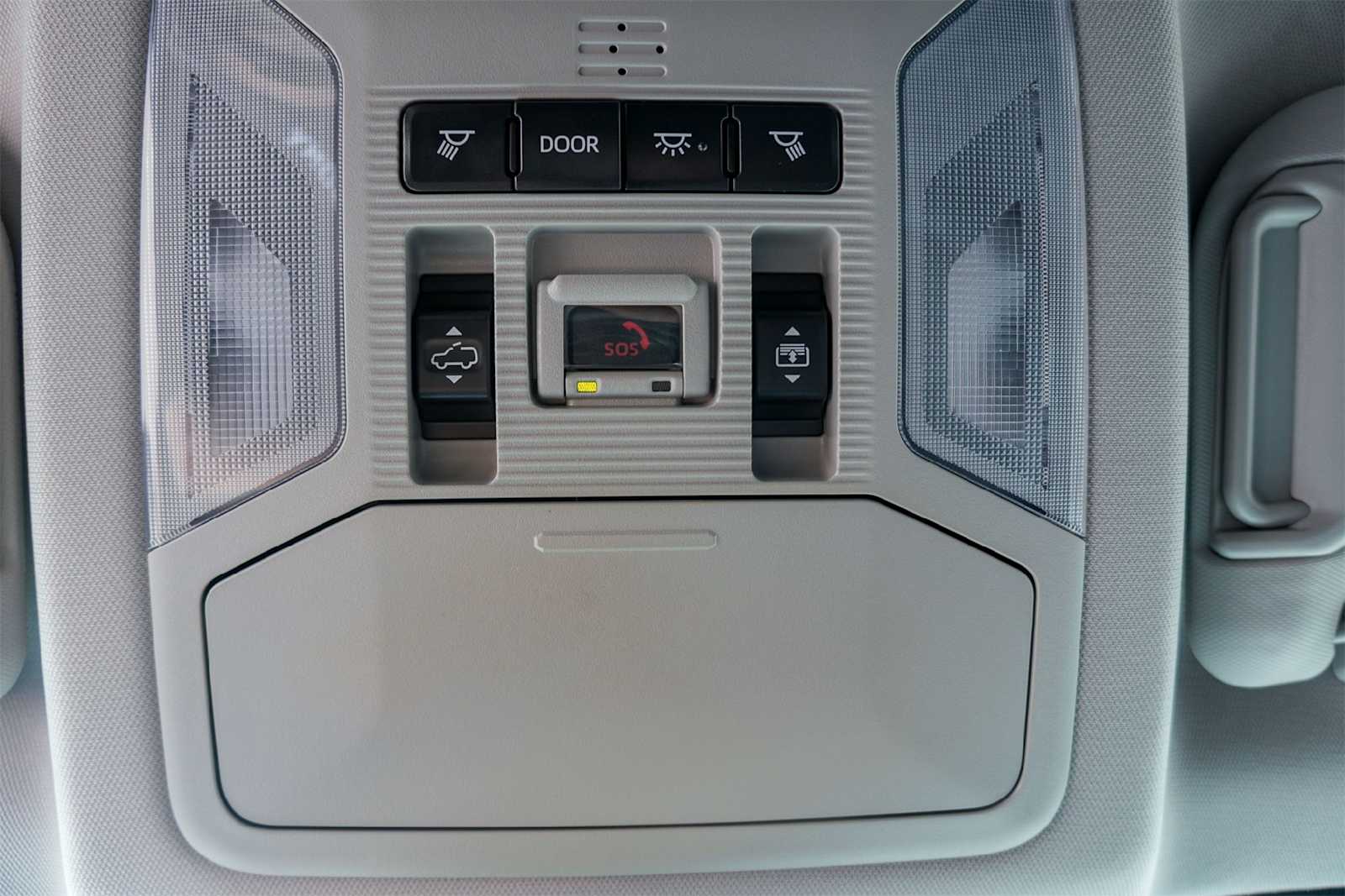 Thumbnail: 2021 Toyota RAV4 - 27