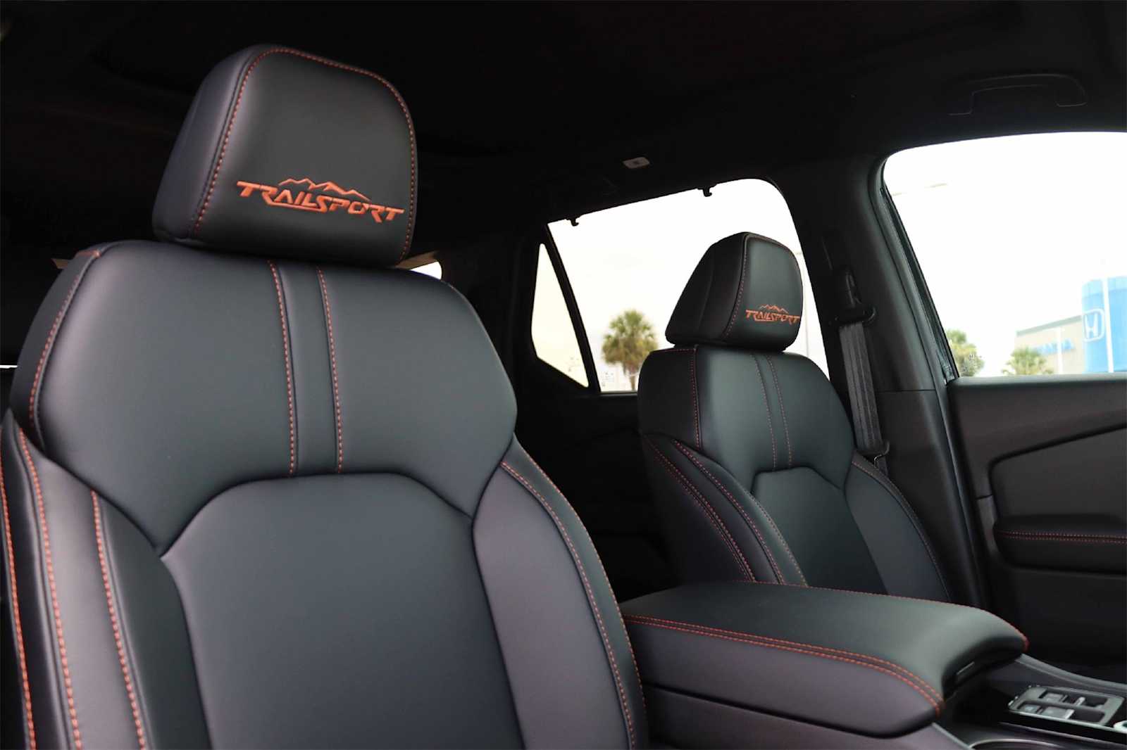Thumbnail: 2025 Honda Pilot - 12