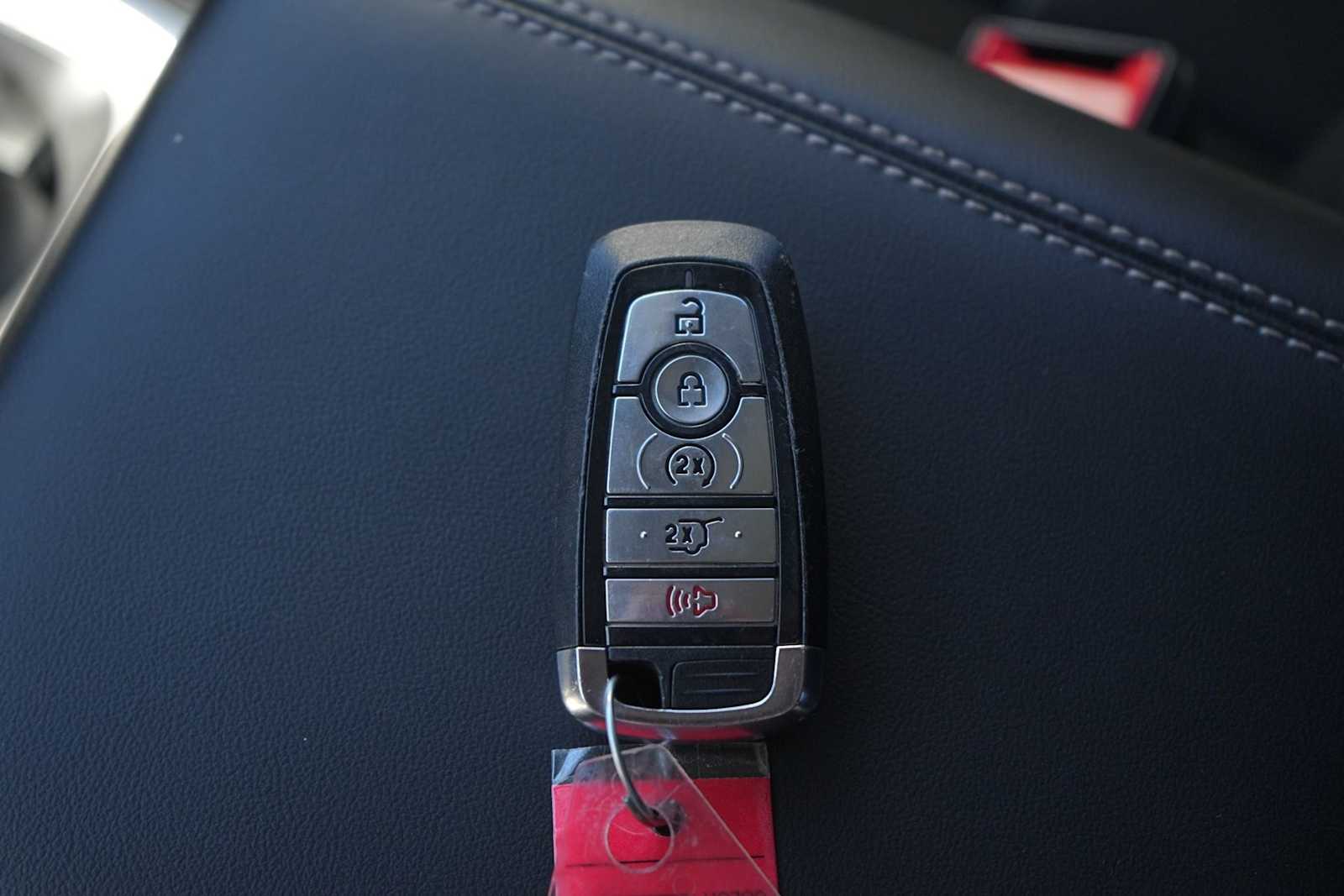 Thumbnail: 2024 Ford Explorer - 28