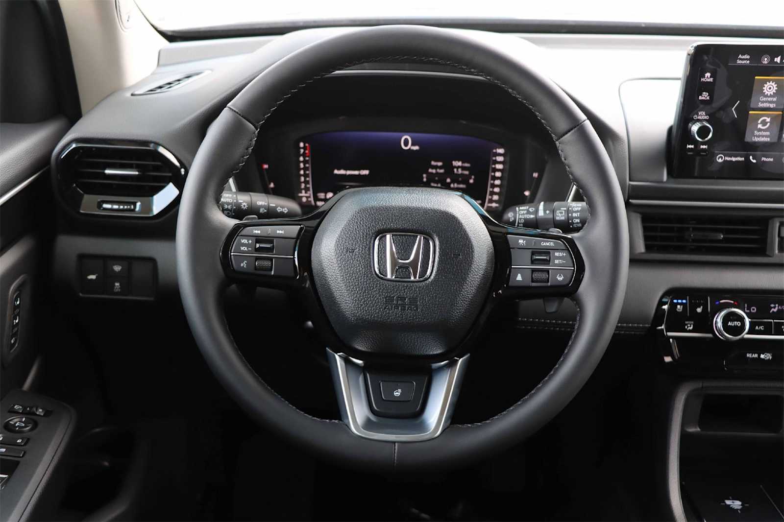 Thumbnail: 2025 Honda Pilot - 15