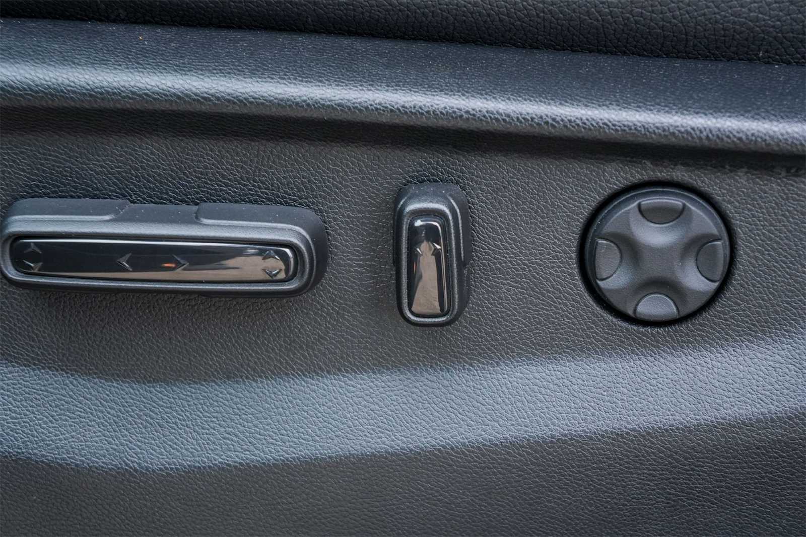 Thumbnail: 2026 Honda Odyssey - 21