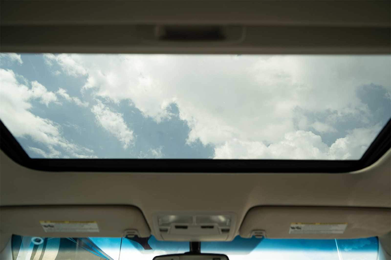 Thumbnail: 2014 Toyota Avalon - 23