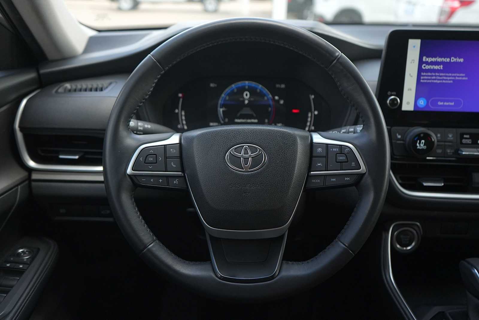 Thumbnail: 2024 Toyota Grand Highlander - 16