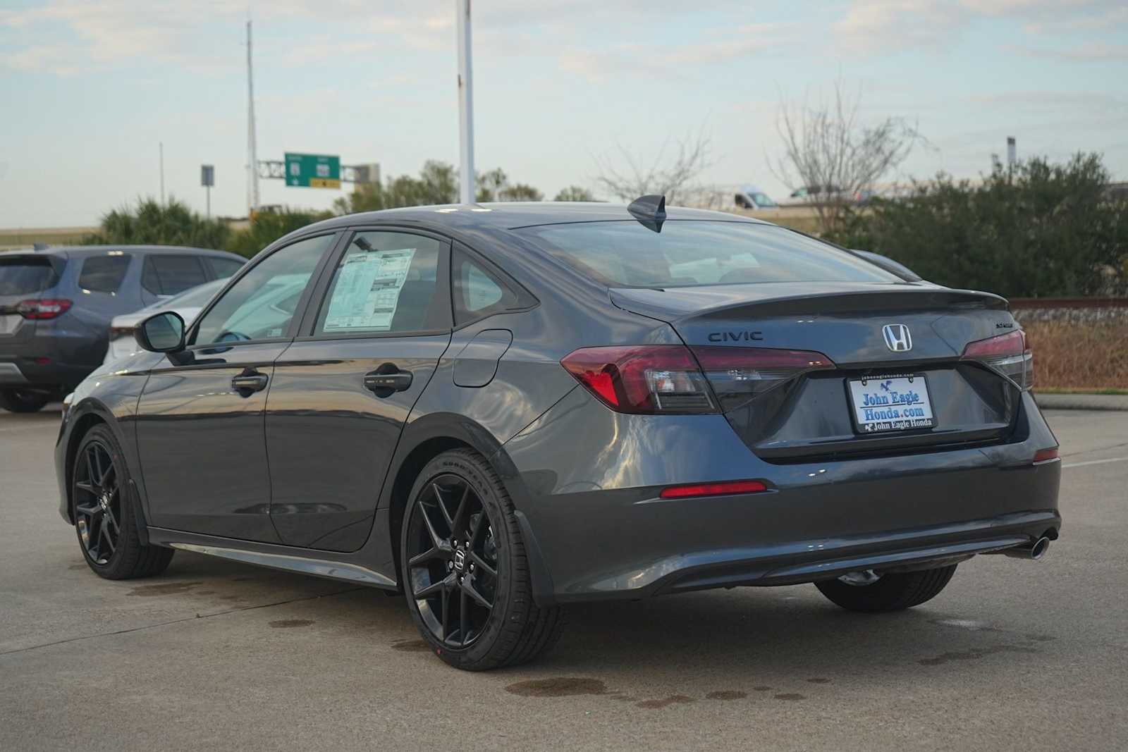 Thumbnail: 2026 Honda Civic - 4