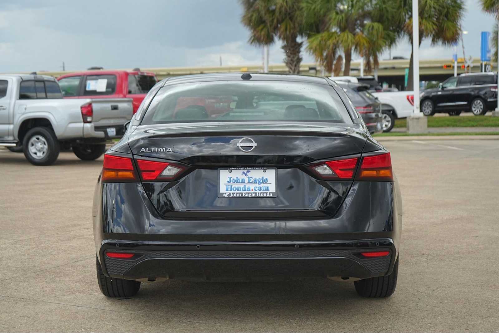 Thumbnail: 2025 Nissan Altima - 4