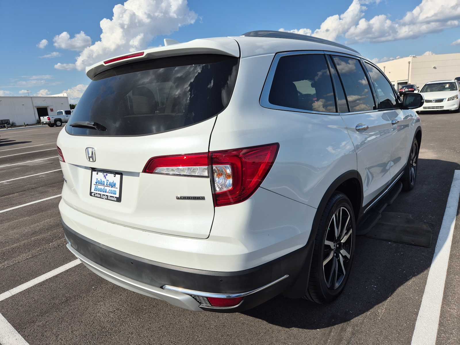 2020 Honda Pilot Touring photo 3