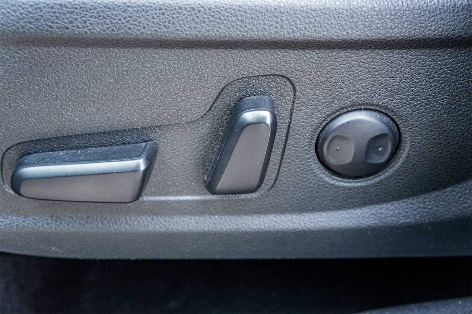 Thumbnail: 2023 Hyundai Santa Fe - 20