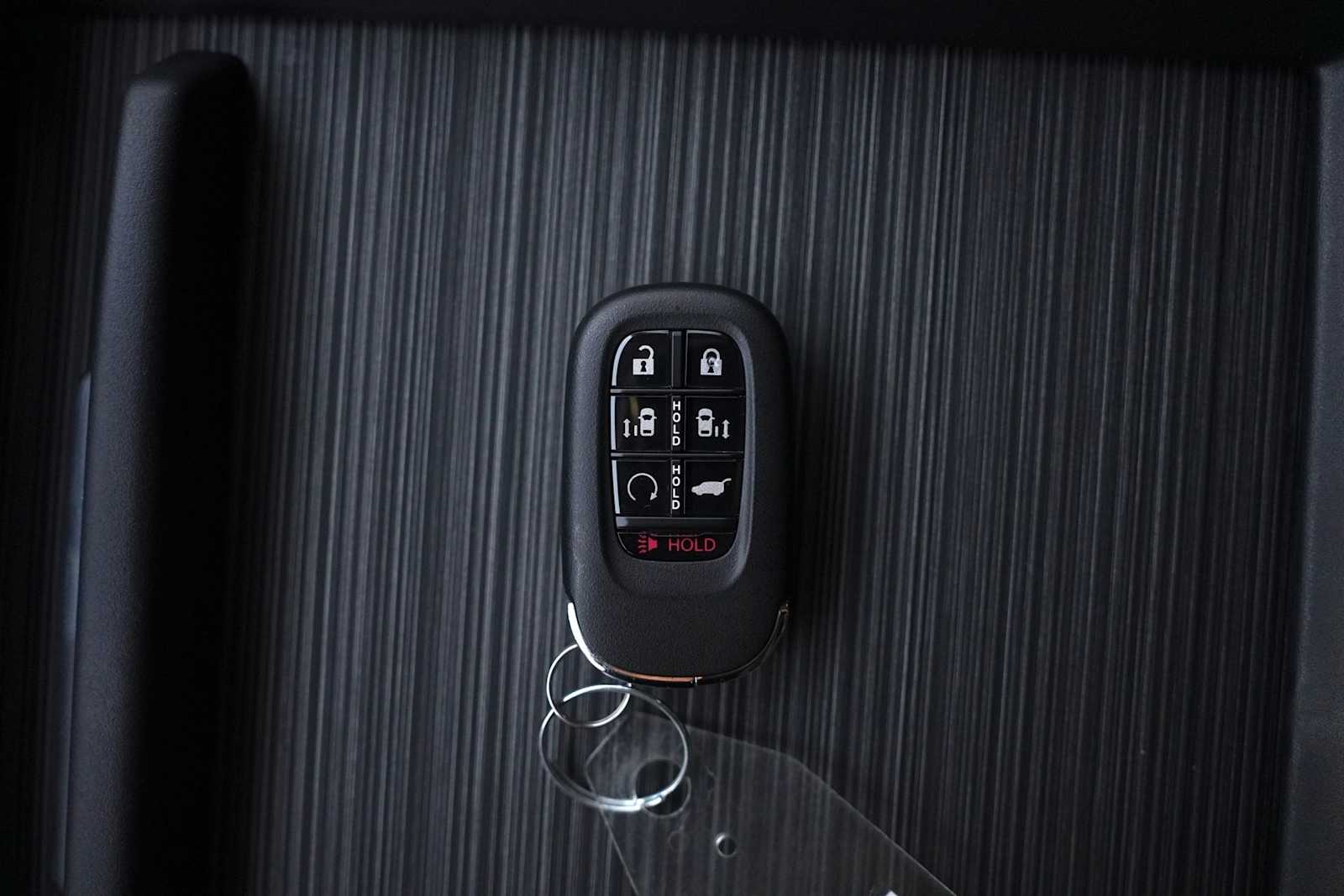 Thumbnail: 2026 Honda Odyssey - 20